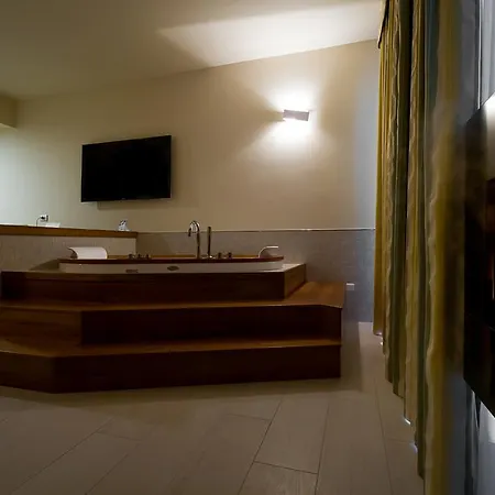 Griso Collection Hotel 4*